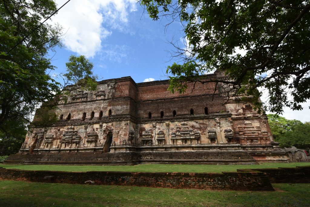 Der Lankatilanka-Tempel im Ruinenareal von Polonnaruwa