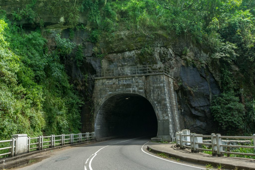 Einfahrt in den Ramboda Tunnel.